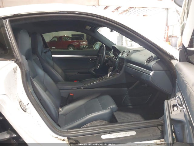46092853 :رقم المزاد ، WP0AA2A85KS260273 vin ، 2019 Porsche 718 Cayman مزاد بيع