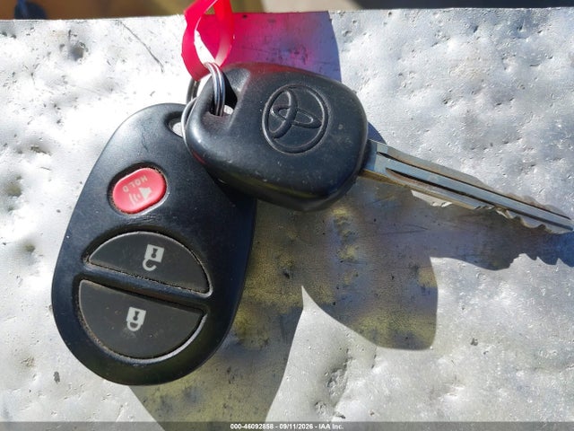 Toyota Tacoma Double Cab 2014 5TFLU4EN5EX103233 Image 11