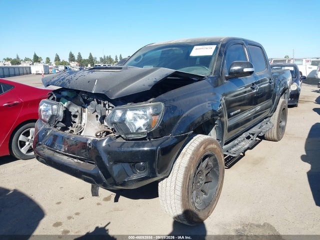 Toyota Tacoma Double Cab 2014 5TFLU4EN5EX103233 Image 2