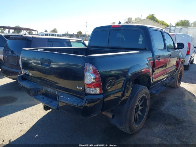 Toyota Tacoma Double Cab 2014 5TFLU4EN5EX103233 Image 4