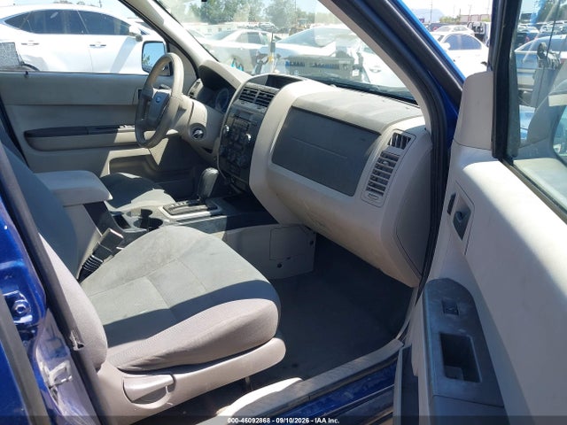 46092868 :رقم المزاد ، 1FMCU02Z08KC69432 vin ، 2008 Ford Escape Xls/xls Manual مزاد بيع