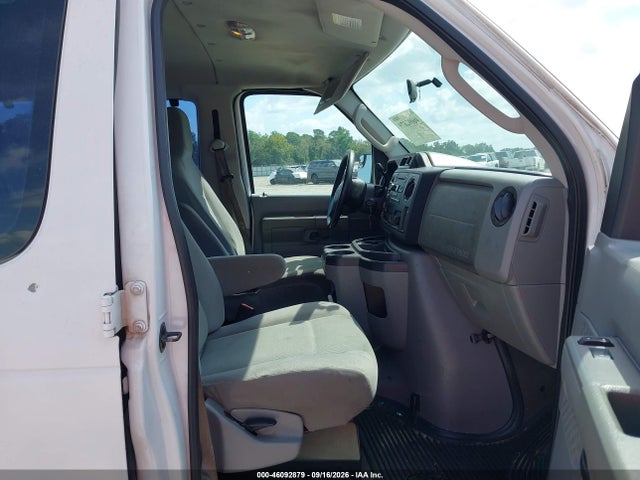 46092879 :رقم المزاد ، 1FBSS3BL9BDA64243 vin ، 2011 Ford E-350 Super Duty Xlt مزاد بيع