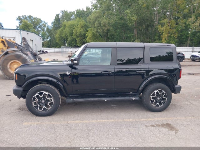 Продаж на аукціоні авто 2023 Ford Bronco Outer Banks, vin: 1FMEE5BP8PLA82529, номер лоту: 46092890