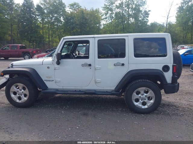 2014 Jeep Wrangler Unlimited Sahara მანქანა იყიდება აუქციონზე, vin: 1C4HJWEG5EL262076, აუქციონის ნომერი: 46092895