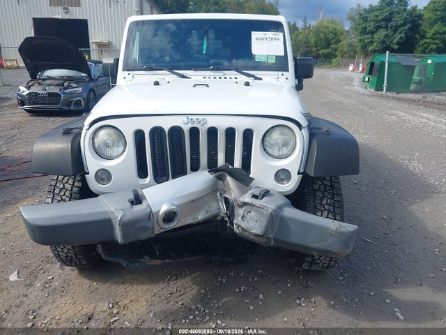 2014 Jeep Wrangler Unlimited Sahara მანქანა იყიდება აუქციონზე, vin: 1C4HJWEG5EL262076, აუქციონის ნომერი: 46092895