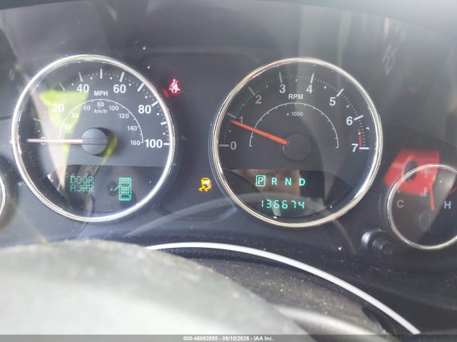 2014 Jeep Wrangler Unlimited Sahara მანქანა იყიდება აუქციონზე, vin: 1C4HJWEG5EL262076, აუქციონის ნომერი: 46092895