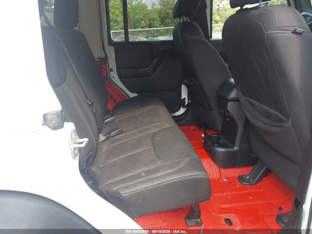2014 Jeep Wrangler Unlimited Sahara მანქანა იყიდება აუქციონზე, vin: 1C4HJWEG5EL262076, აუქციონის ნომერი: 46092895