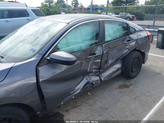 46092913 :رقم المزاد ، 2HGFC2F66KH579679 vin ، 2019 Honda Civic Lx مزاد بيع
