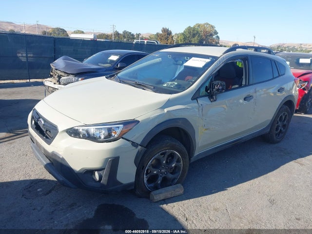 Subaru Crosstrek Premium 2023 JF2GTAPC2P8211032 Image 2