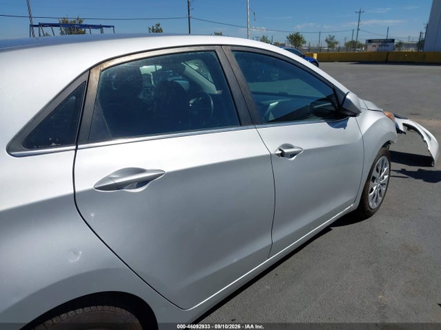 46092933 :رقم المزاد ، KMHD35LH9HU383847 vin ، 2017 Hyundai Elantra Gt مزاد بيع