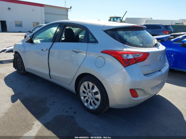 46092933 :رقم المزاد ، KMHD35LH9HU383847 vin ، 2017 Hyundai Elantra Gt مزاد بيع