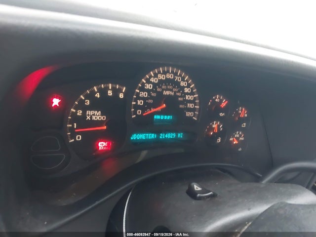 46092947 :رقم المزاد ، 1GNEK13Z74R216212 vin ، 2004 Chevrolet Tahoe Z71 مزاد بيع