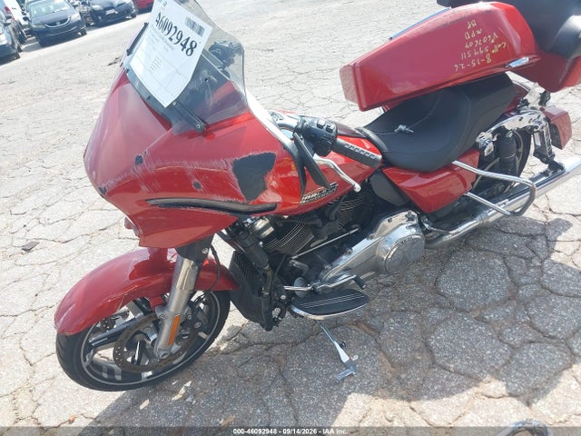 Harley-Davidson FLHX 2024 1HD1KB717RB607604 Image 2