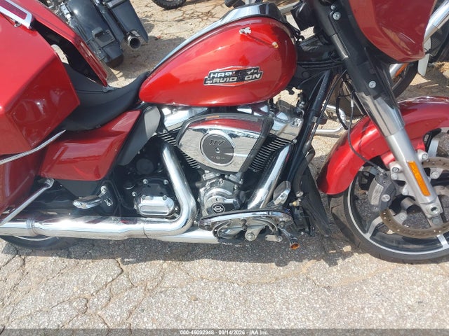 Harley-Davidson FLHX 2024 1HD1KB717RB607604 Image 8