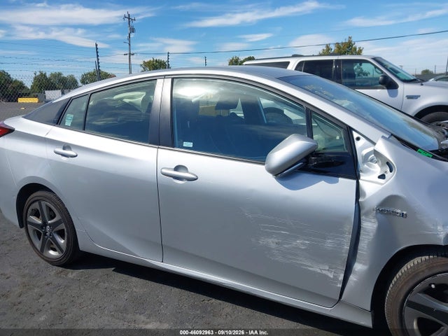 Toyota Prius Limited 2019 JTDKARFU5K3075296 Image 15