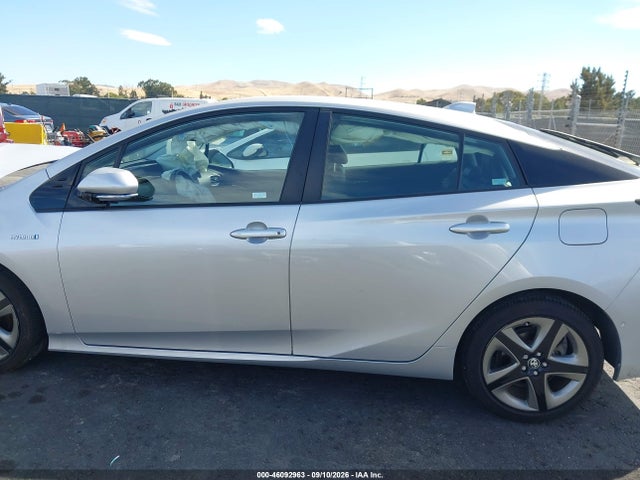 Toyota Prius Limited 2019 JTDKARFU5K3075296 Image 16