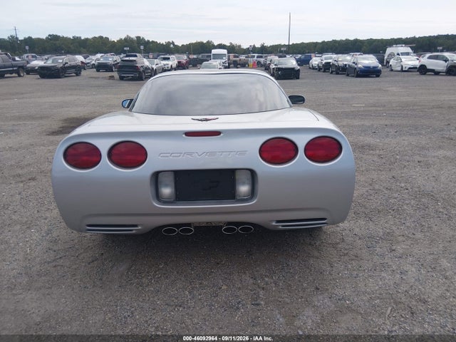 46092964 :رقم المزاد ، 1G1YY22G015117558 vin ، 2001 Chevrolet Corvette مزاد بيع