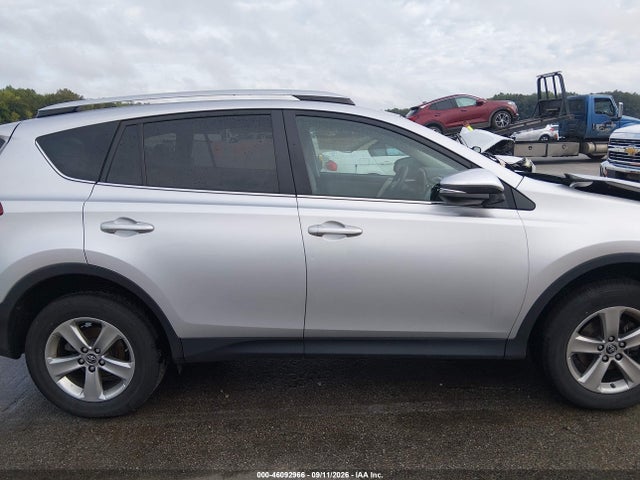 2015 Toyota Rav4 Xle მანქანა იყიდება აუქციონზე, vin: 2T3WFREV0FW197547, აუქციონის ნომერი: 46092966