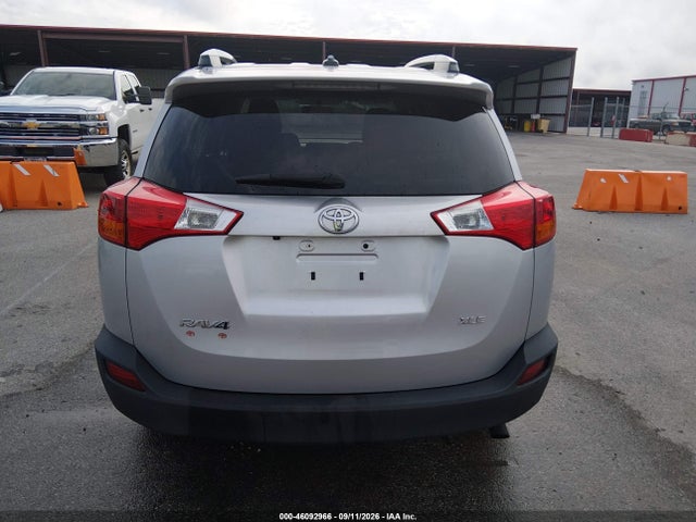 2015 Toyota Rav4 Xle მანქანა იყიდება აუქციონზე, vin: 2T3WFREV0FW197547, აუქციონის ნომერი: 46092966