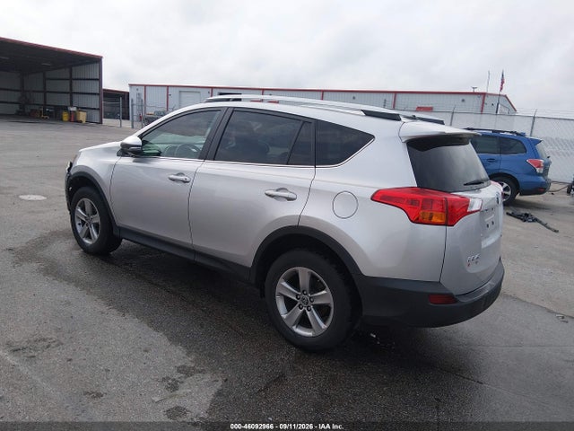 2015 Toyota Rav4 Xle მანქანა იყიდება აუქციონზე, vin: 2T3WFREV0FW197547, აუქციონის ნომერი: 46092966
