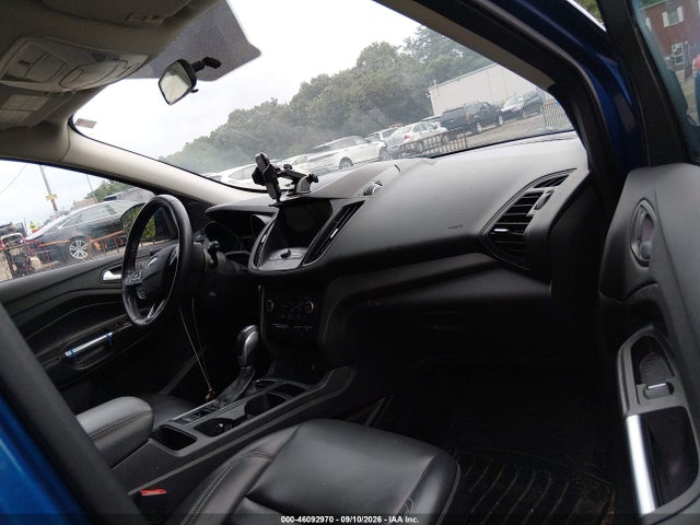 46092970 :رقم المزاد ، 1FMCU0HD6KUB21311 vin ، 2019 Ford Escape Sel مزاد بيع