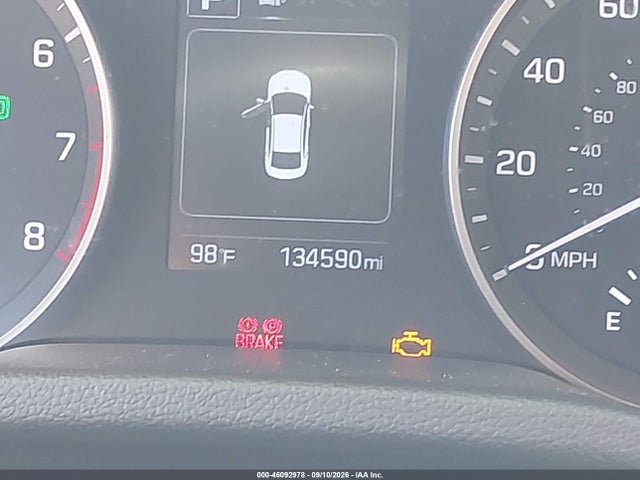5NPD84LF4JH315227 Hyundai ELANTRA SEL