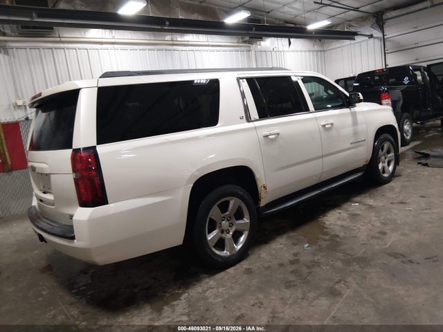 Продажа на аукционе авто 2015 Chevrolet Suburban 1500 Lt, vin: 1GNSKJKC7FR536472, номер лота: 46093021