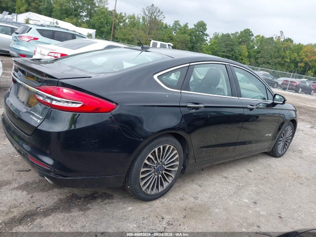46093024 :رقم المزاد ، 3FA6P0RU8HR224095 vin ، 2017 Ford Fusion Hybrid Titanium مزاد بيع
