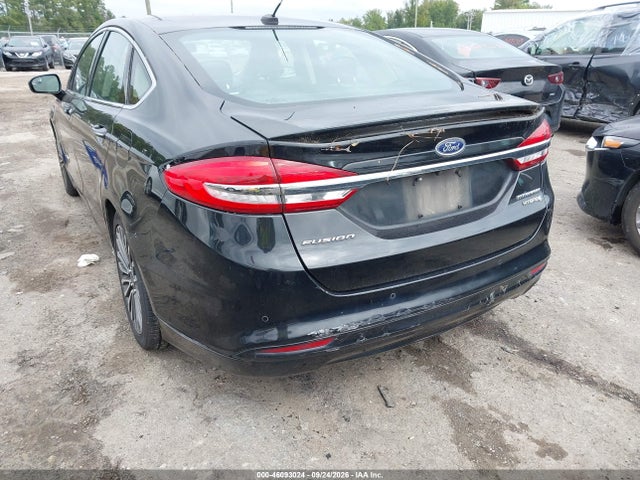 46093024 :رقم المزاد ، 3FA6P0RU8HR224095 vin ، 2017 Ford Fusion Hybrid Titanium مزاد بيع