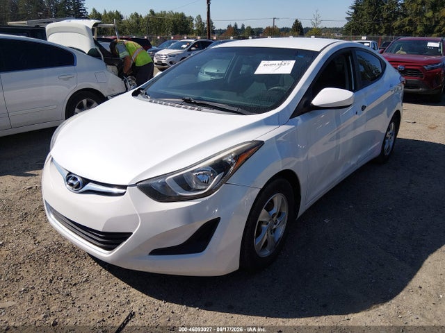 Hyundai ELANTRA SE 2015 5NPDH4AE0FH573374 Image 2