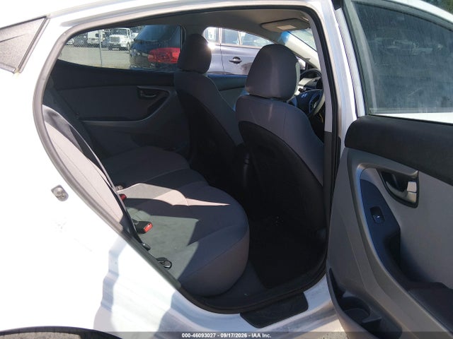 Hyundai ELANTRA SE 2015 5NPDH4AE0FH573374 Image 8