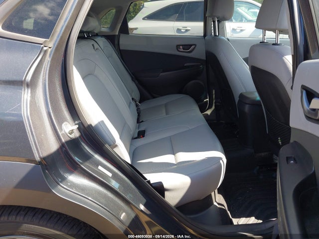 46093038 :رقم المزاد ، KM8K3CA56JU166881 vin ، 2018 Hyundai Kona Limited مزاد بيع