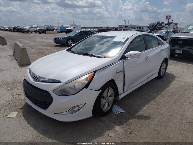Продажа на аукционе авто 2015 Hyundai Sonata Hybrid, vin: KMHEC4A49FA121355, номер лота: 46093045