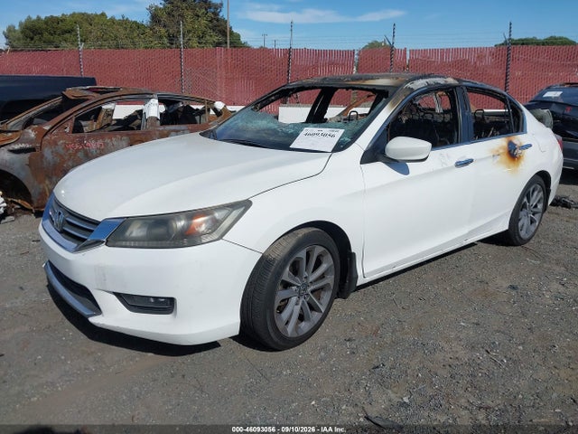46093056 :رقم المزاد ، 1HGCR2F53EA151483 vin ، 2014 Honda Accord Sport مزاد بيع