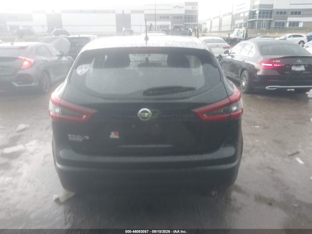 46093057 :رقم المزاد ، JN1BJ1AV1NW344319 vin ، 2022 Nissan Rogue Sport S Fwd Xtronic Cvt مزاد بيع
