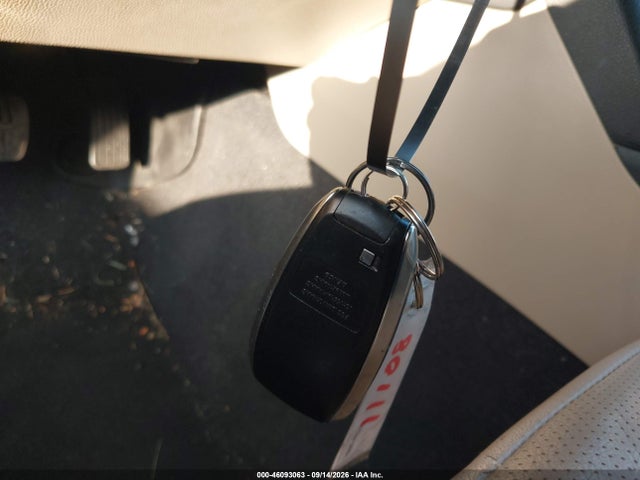 Продажа на аукционе авто 2017 Subaru Outback 2.5i Limited, vin: 4S4BSANC1H3279492, номер лота: 46093063