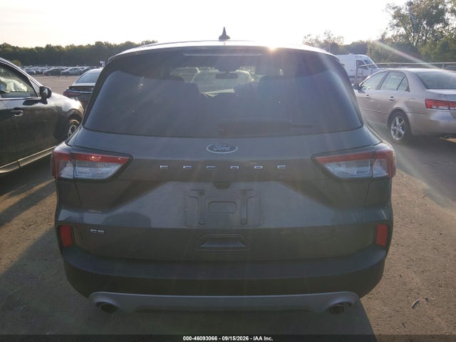 46093066 :رقم المزاد ، 1FMCU0G64MUA03621 vin ، 2021 Ford Escape Se مزاد بيع