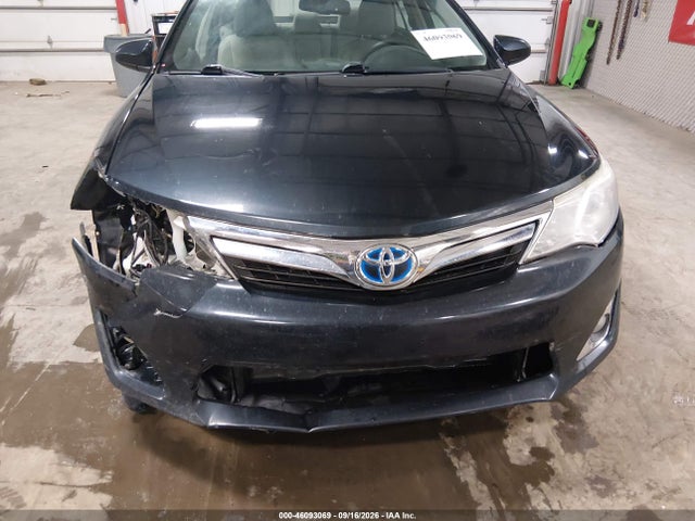 46093069 :رقم المزاد ، 4T1BD1FK6EU107755 vin ، 2014 Toyota Camry Hybrid Xle مزاد بيع