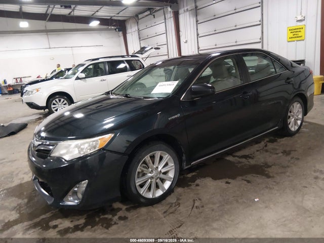 46093069 :رقم المزاد ، 4T1BD1FK6EU107755 vin ، 2014 Toyota Camry Hybrid Xle مزاد بيع