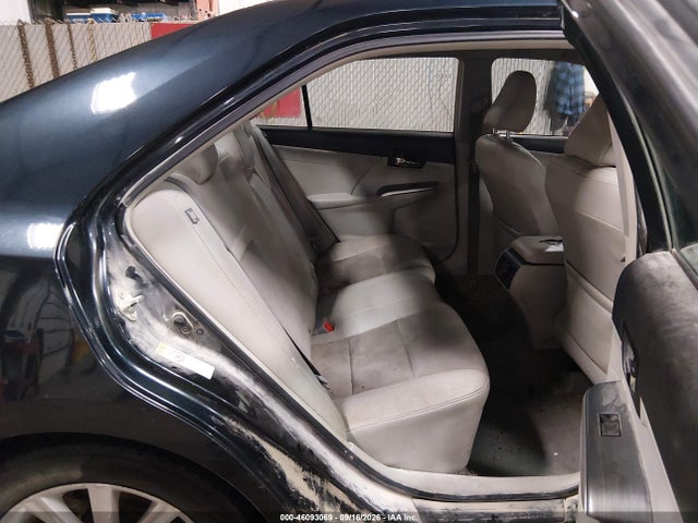 46093069 :رقم المزاد ، 4T1BD1FK6EU107755 vin ، 2014 Toyota Camry Hybrid Xle مزاد بيع