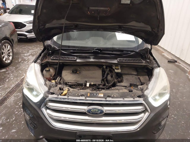 Ford ESCAPE SE 2017 1FMCU9GD9HUC79933 Image 10