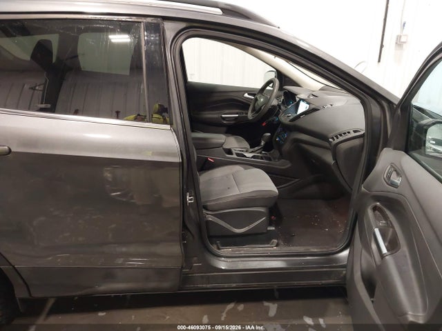 Ford ESCAPE SE 2017 1FMCU9GD9HUC79933 Image 5