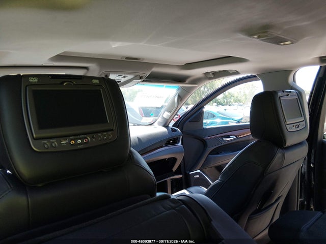 Продаж на аукціоні авто 2017 Cadillac Escalade Luxury, vin: 1GYS4BKJ4HR339845, номер лоту: 46093077