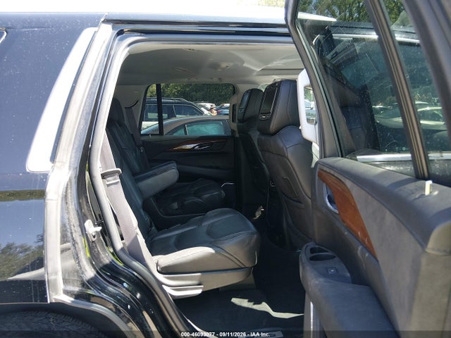 Продаж на аукціоні авто 2017 Cadillac Escalade Luxury, vin: 1GYS4BKJ4HR339845, номер лоту: 46093077