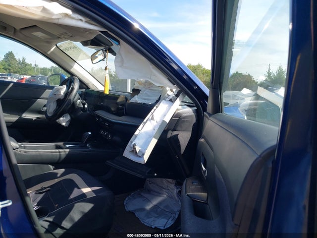 2025 Nissan Kicks Sv Intelligent Awd მანქანა იყიდება აუქციონზე, vin: 3N8AP6CB5SL404292, აუქციონის ნომერი: 46093089