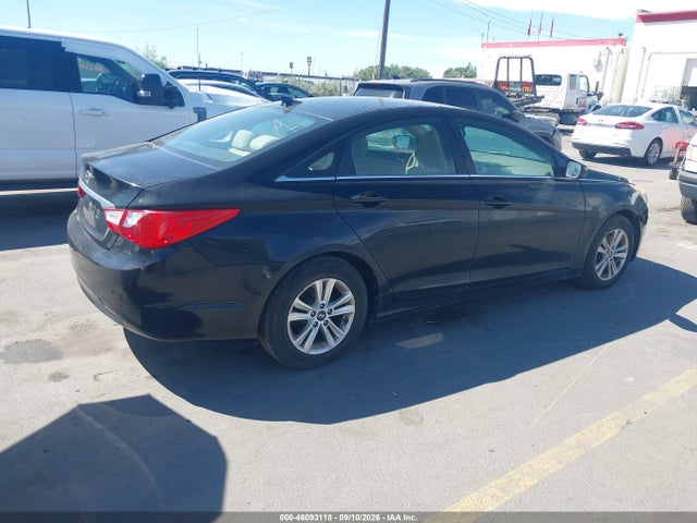 Продаж на аукціоні авто 2013 Hyundai Sonata Gls, vin: 5NPEB4AC5DH711928, номер лоту: 46093118