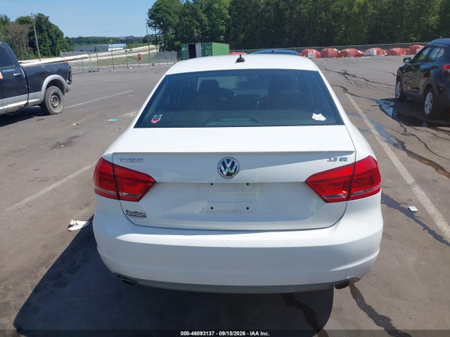2012 Volkswagen Passat 3.6l V6 Se მანქანა იყიდება აუქციონზე, vin: 1VWBM7A36CC100375, აუქციონის ნომერი: 46093137
