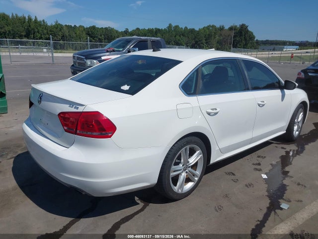 2012 Volkswagen Passat 3.6l V6 Se მანქანა იყიდება აუქციონზე, vin: 1VWBM7A36CC100375, აუქციონის ნომერი: 46093137