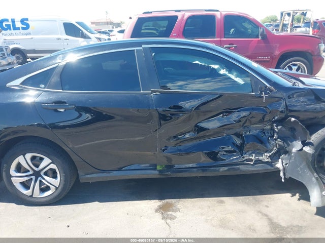 46093157 :رقم المزاد ، 2HGFC2F52HH531399 vin ، 2017 Honda Civic Lx مزاد بيع