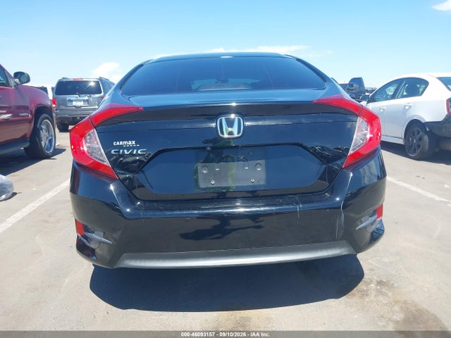 46093157 :رقم المزاد ، 2HGFC2F52HH531399 vin ، 2017 Honda Civic Lx مزاد بيع